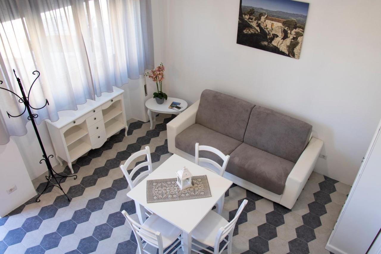 Bed & Breakfast Zia Menga - Luogosanto Sardinia Eksteriør bilde